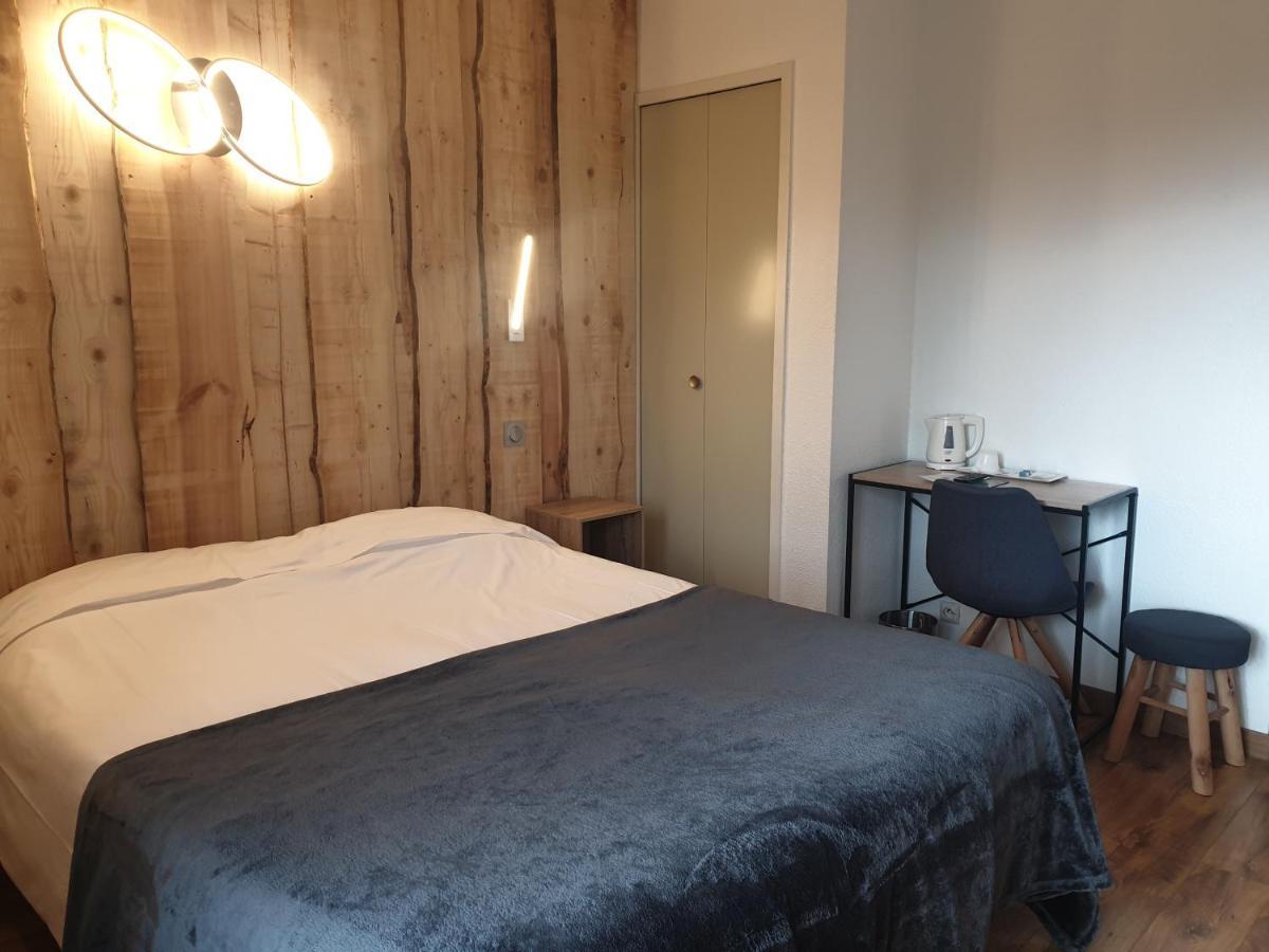 Hotel Yaka Les Angles  Ngoại thất bức ảnh