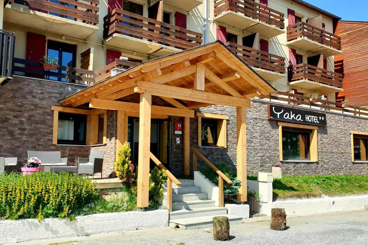 Hotel Yaka Les Angles  Ngoại thất bức ảnh