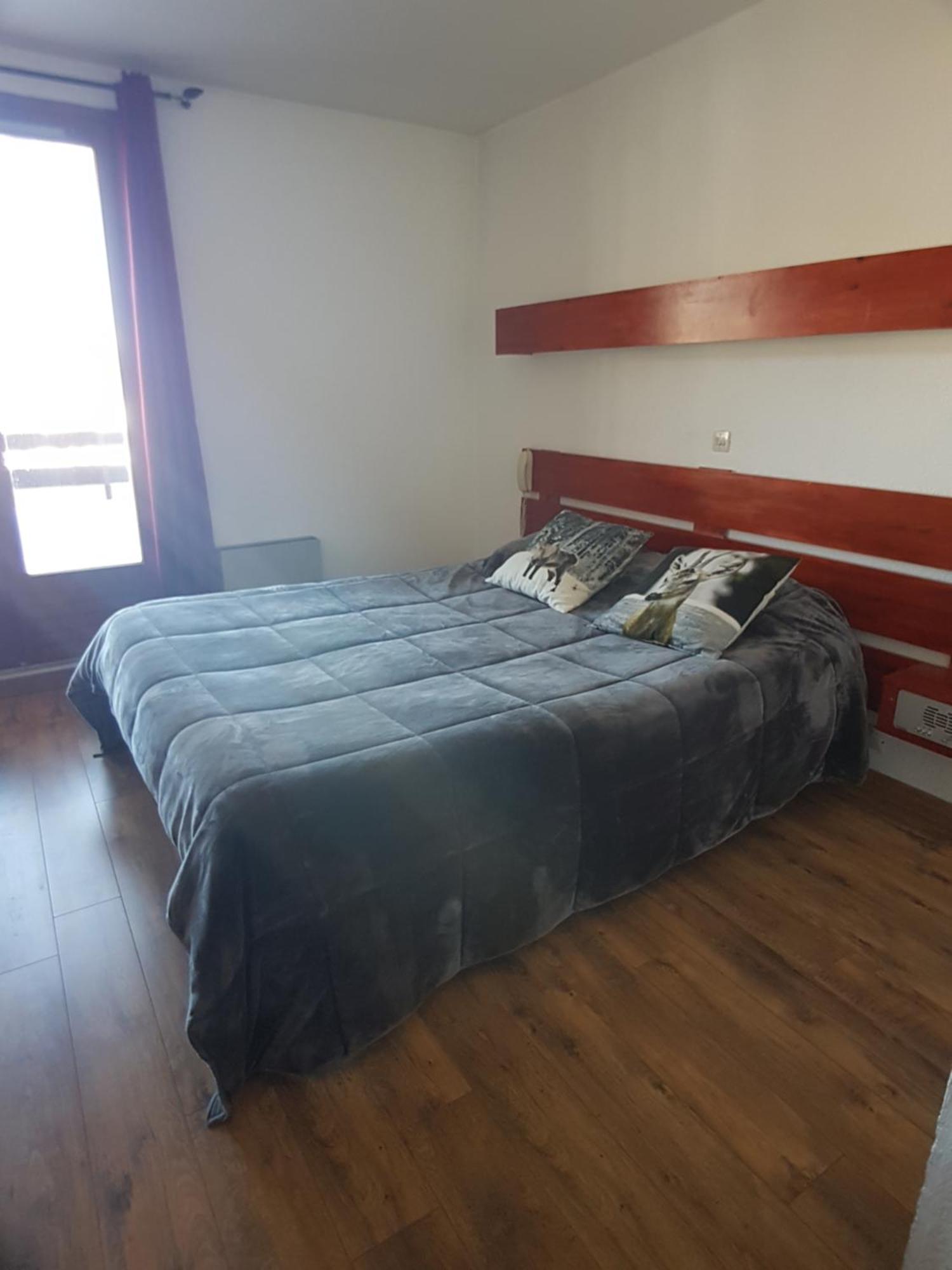 Hotel Yaka Les Angles  Phòng bức ảnh